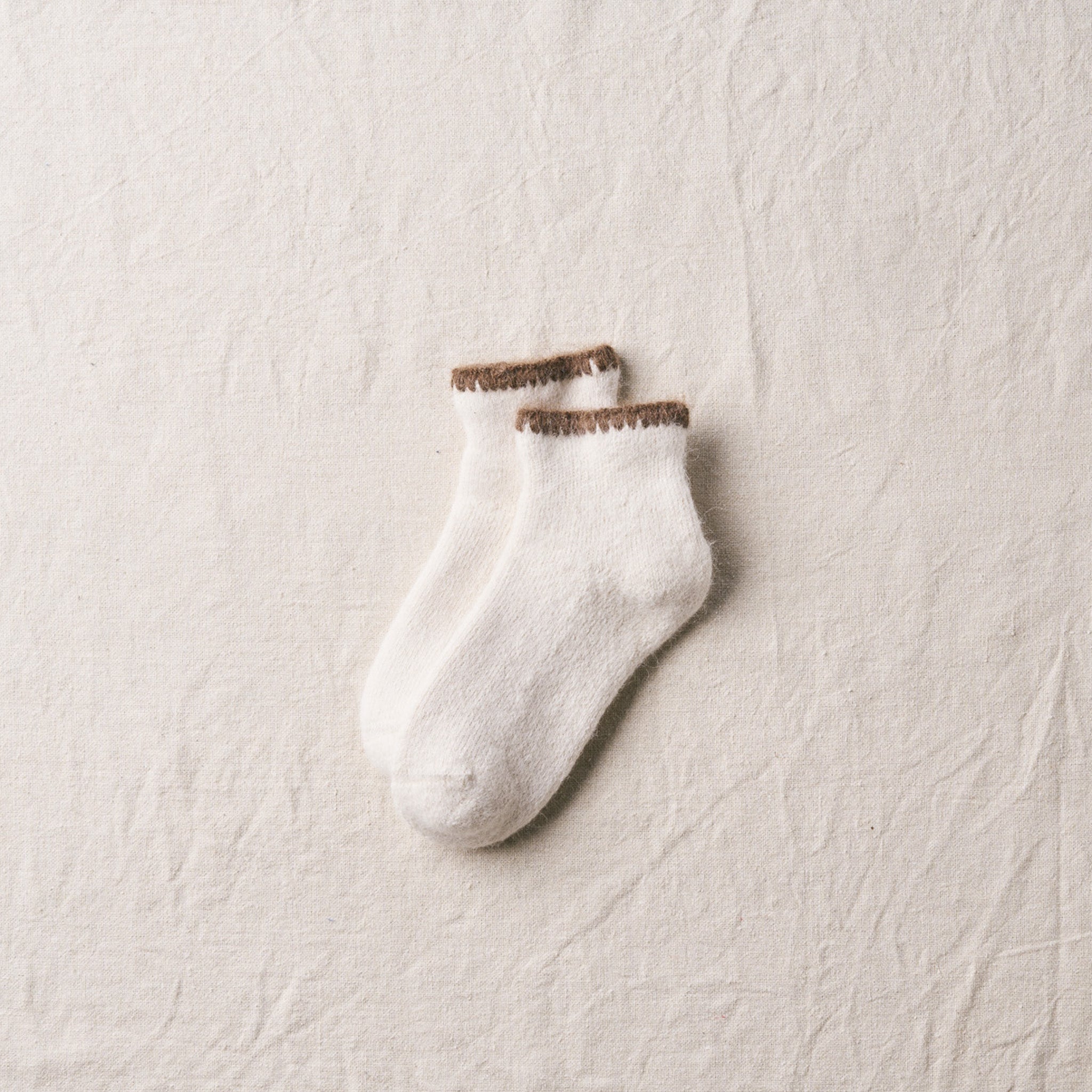 2027年3月納品｜7-5011｜Alpaca Organic Cotton Garland Stitch Pile Socks