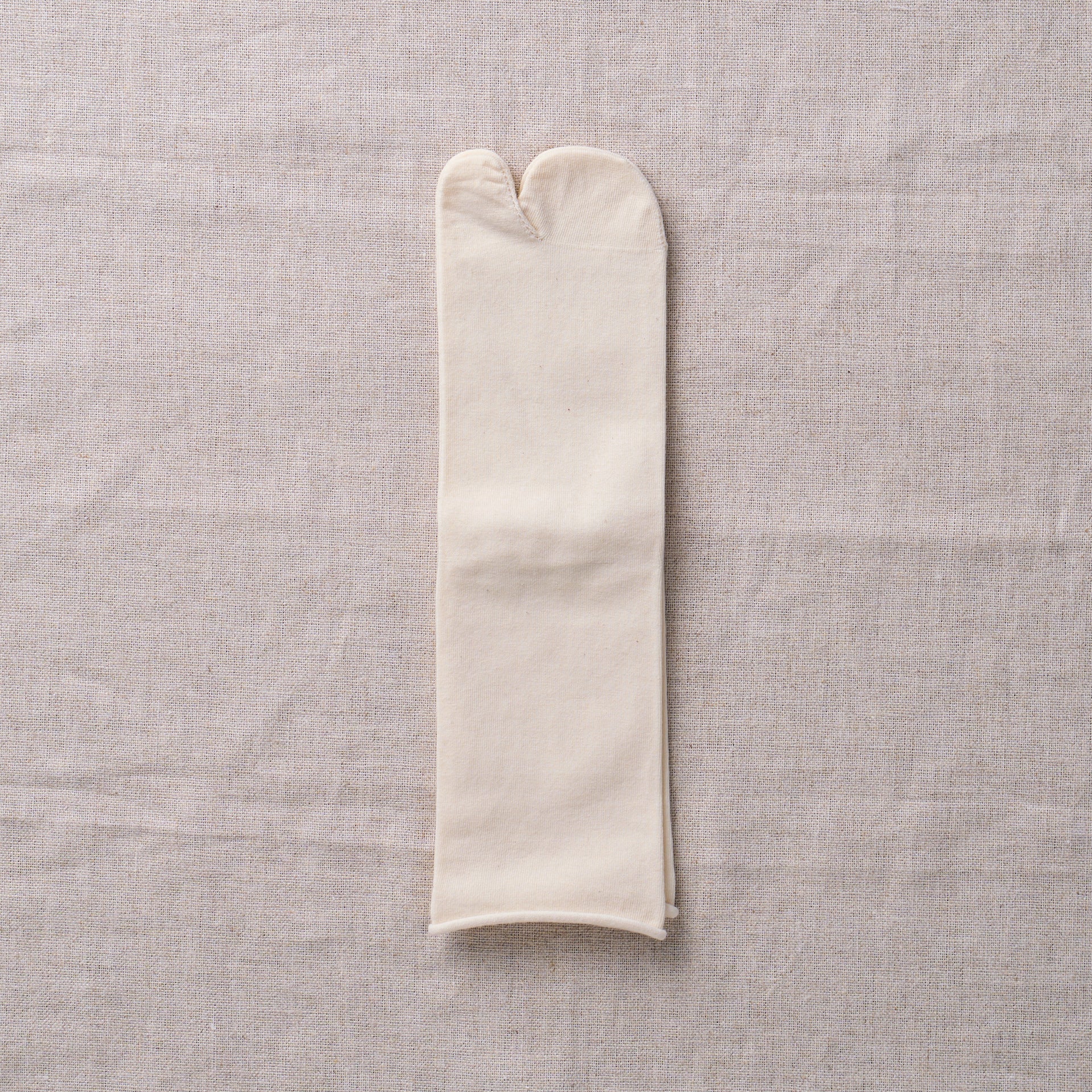 8-0451｜Tabi-shaped socks without elastic